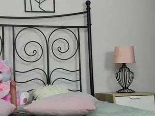 blueeheart from CamSoda is Freechat