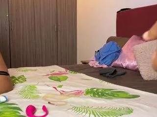 bonniexclyde01 from CamSoda is Freechat
