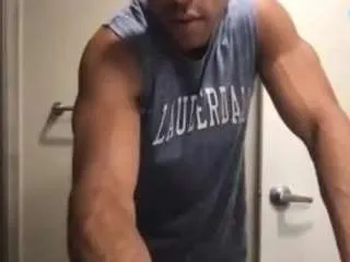 Boss-man-26 from CamSoda