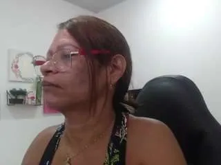 Bustyxmilf from CamSoda
