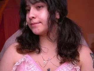 Camiiowo from CamSoda