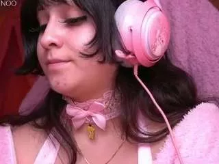 Camiiowo from CamSoda