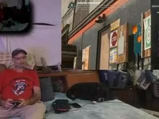 Canadaguy1978 from CamSoda