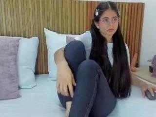 carlina-15 from CamSoda is Freechat