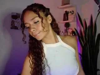 cassandraandrews from CamSoda is Freechat