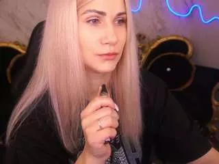 Cassandragood from CamSoda