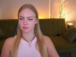 Celestenoirr from CamSoda
