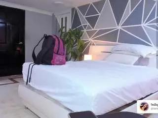 charolbruce from CamSoda is Freechat