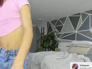 Charolbruce from CamSoda