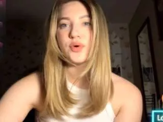 Chelseadearborn from CamSoda