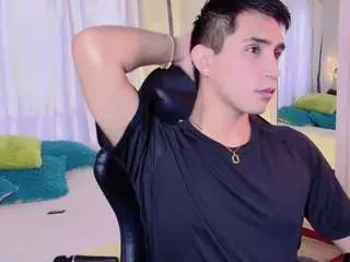 chrismaddox from CamSoda is Freechat