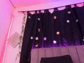 cloeesaenz from CamSoda is Freechat