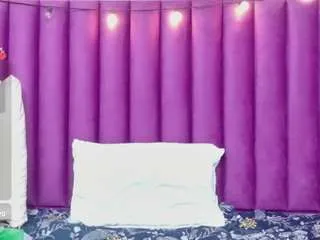 Collegepawg from CamSoda