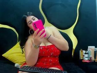 Criistalxxx from CamSoda