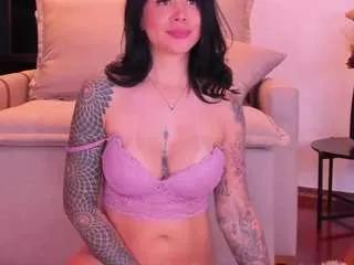 cristalsmiith from CamSoda is Freechat
