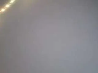 Cumzzz2012 from CamSoda