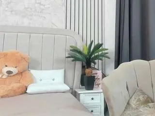 Daryar33e from CamSoda