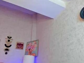 devine-alice from CamSoda is Freechat