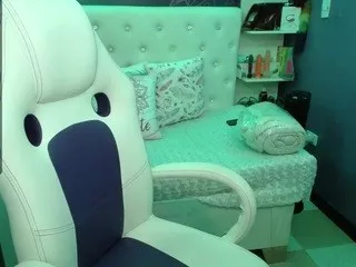 Devora-sammer from CamSoda