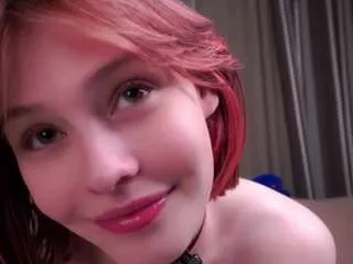 dianacarriere from CamSoda is Freechat