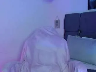 dream-wish from CamSoda is Freechat