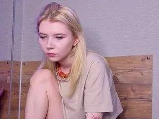 Edlabuskey from CamSoda