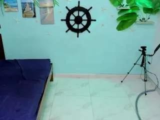 eladyrous98 from CamSoda is Freechat
