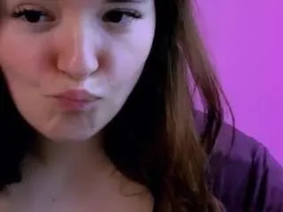 elara-jadie from CamSoda is Freechat