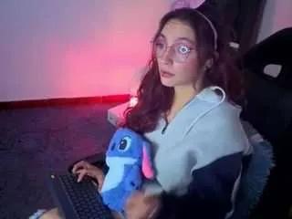 elizabeth-911 from CamSoda is Freechat