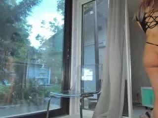 ella-vee from CamSoda is Freechat