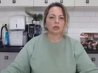 Ellaswan from CamSoda