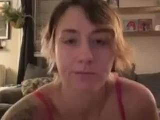 ellieelf from CamSoda is Freechat