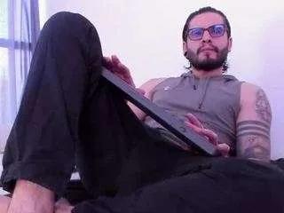 eloncoxx01 from CamSoda is Freechat