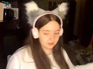 Elvinacoyner from CamSoda