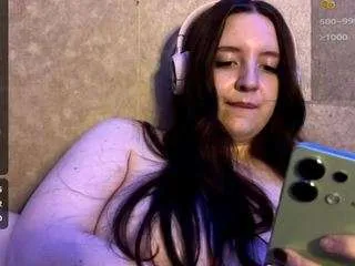 Elvinacoyner from CamSoda