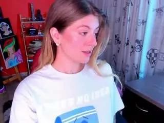 Emmaa-hostt from CamSoda