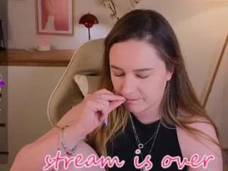 Emmab1uem from CamSoda