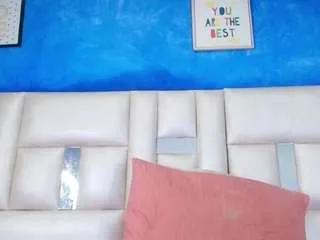 emmacurvy from CamSoda is Freechat