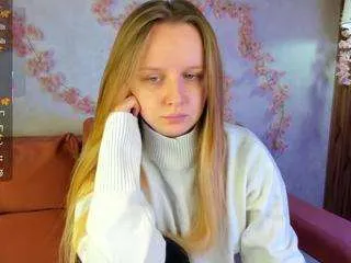 evelyn-limi from CamSoda is Freechat