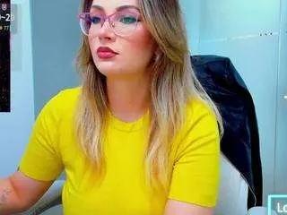 evelynerosse from CamSoda is Freechat
