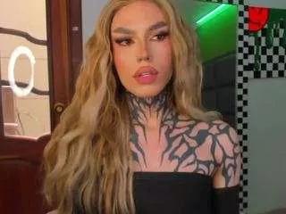 Gigibadassxx from CamSoda