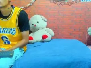 Girls: try live performances with matured performers, from dancing to quirks, in a variety of beautiful sex cams.