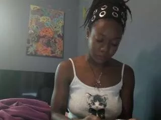 Girlsg0newild from CamSoda