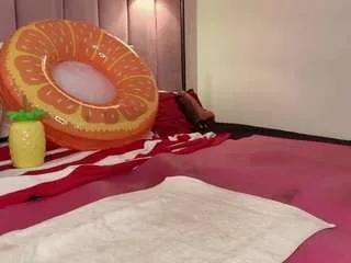 Hallybans from CamSoda