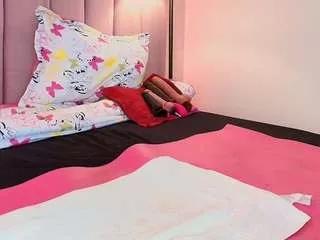 Hallybans from CamSoda