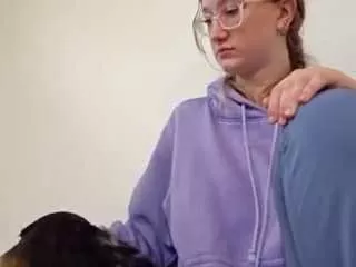 Hannylouisa from CamSoda