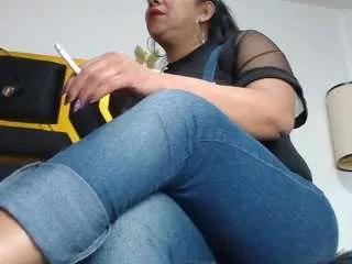 Helenahots from CamSoda