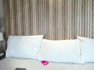 Helenaroos from CamSoda