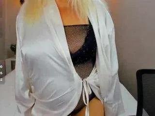 hellafabel from CamSoda is Freechat
