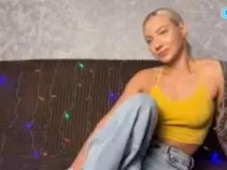 hotsweetbb from CamSoda is Freechat
